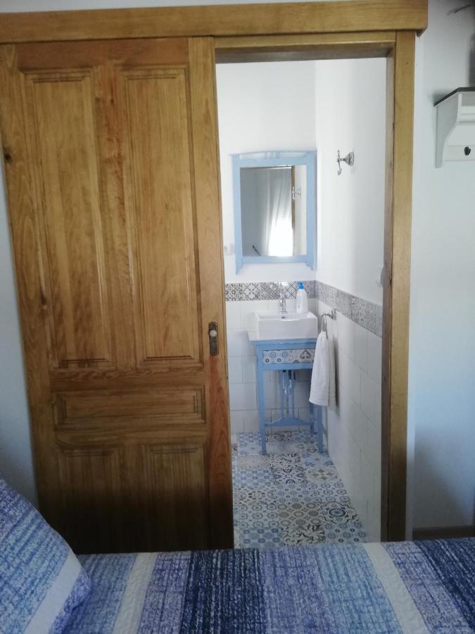 Hostal El Lugar De La Mancha Argamasilla de Alba Dış mekan fotoğraf