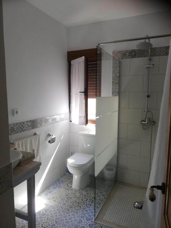 Hostal El Lugar De La Mancha Argamasilla de Alba Dış mekan fotoğraf