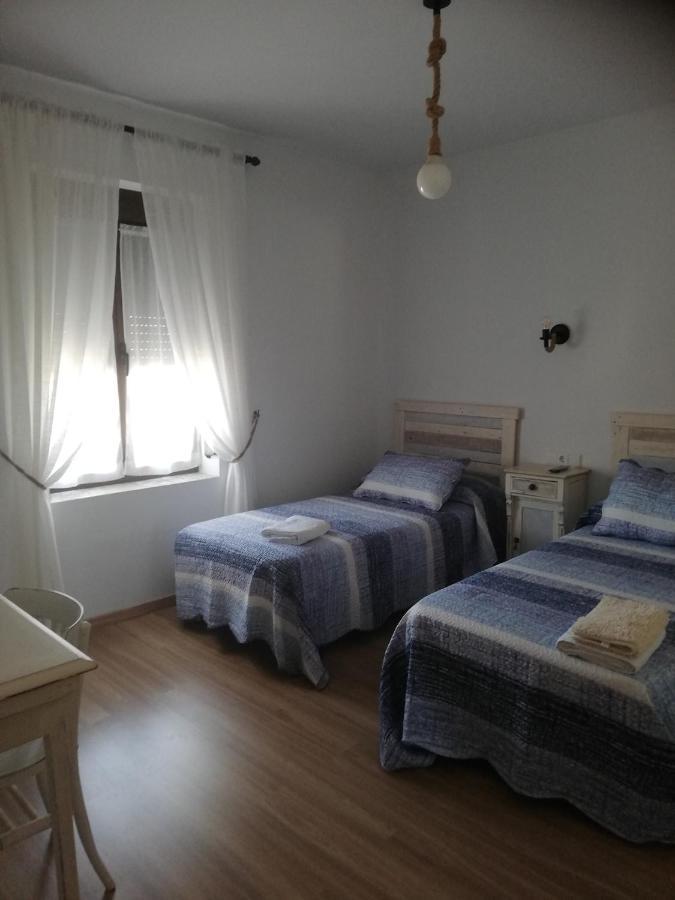 Hostal El Lugar De La Mancha Argamasilla de Alba Dış mekan fotoğraf