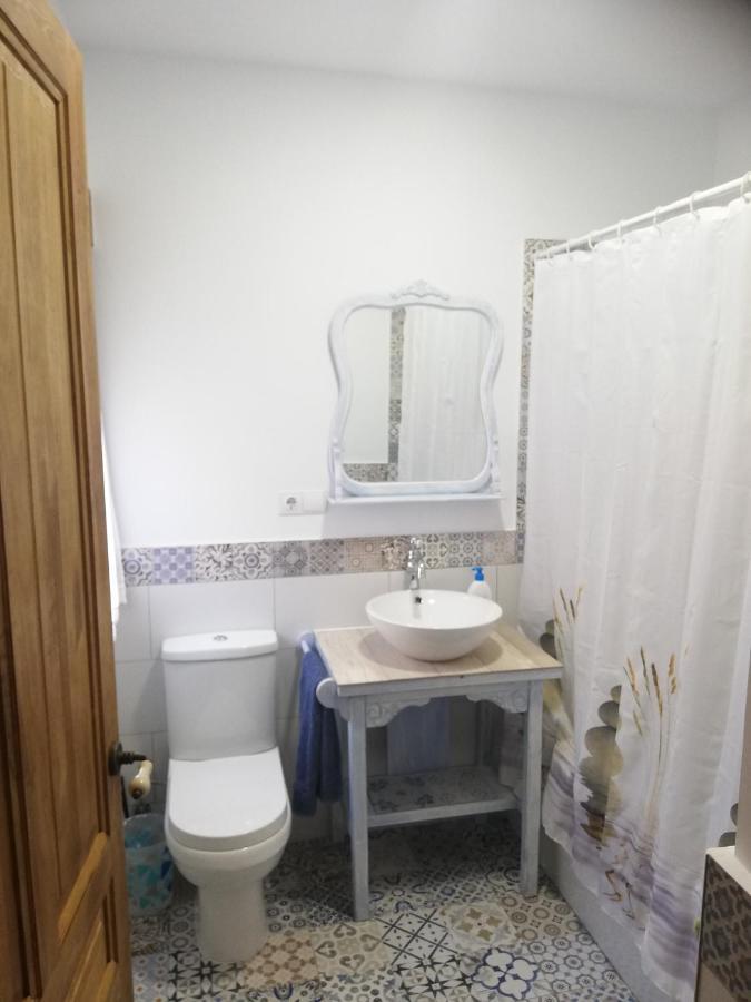 Hostal El Lugar De La Mancha Argamasilla de Alba Dış mekan fotoğraf